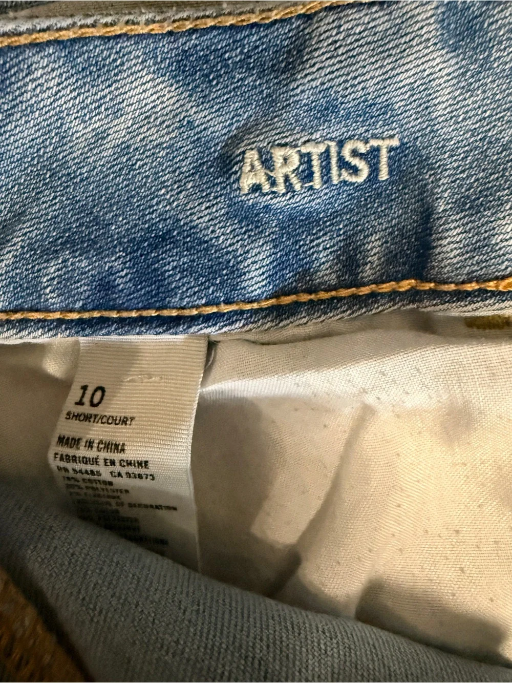 American Eagle Artist Jeans Size 10 Short Distressed Light Wash Bootcut Y2K